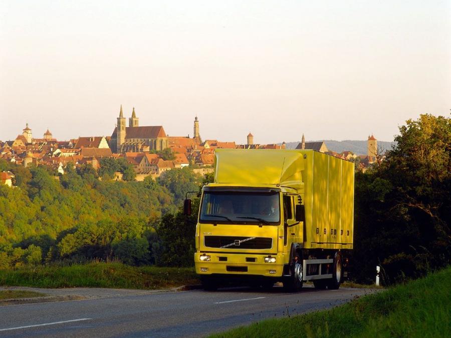  Volvo FL 2000 года  (фото 3 из 22)